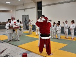 e420221217photoparcnoelnoelkarate 1333